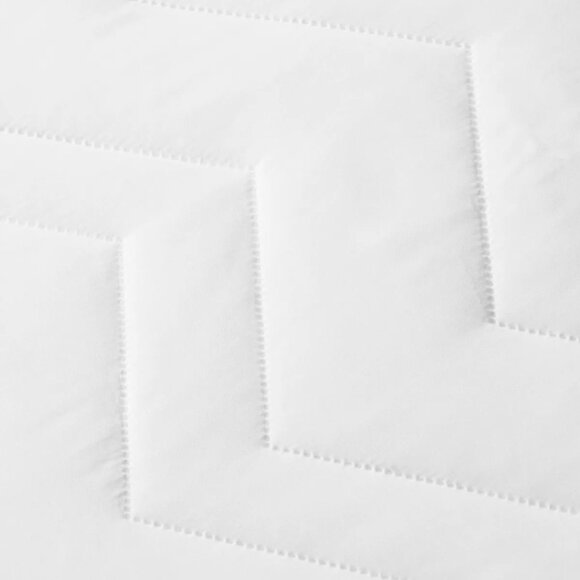Room Essentials King Size Mattress Pad Quilted Machine Washable Bedding Target - Picture 3 of 6